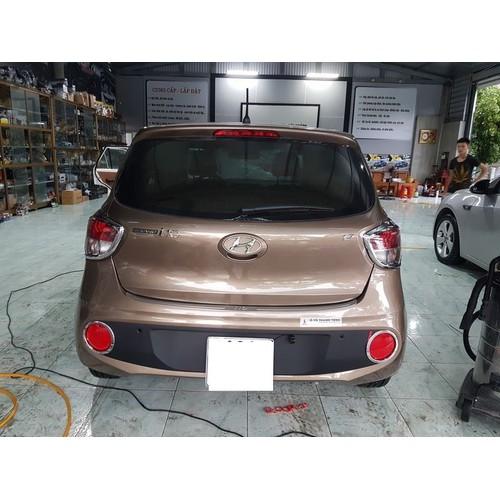 Ốp đèn hậu Huyndai i10