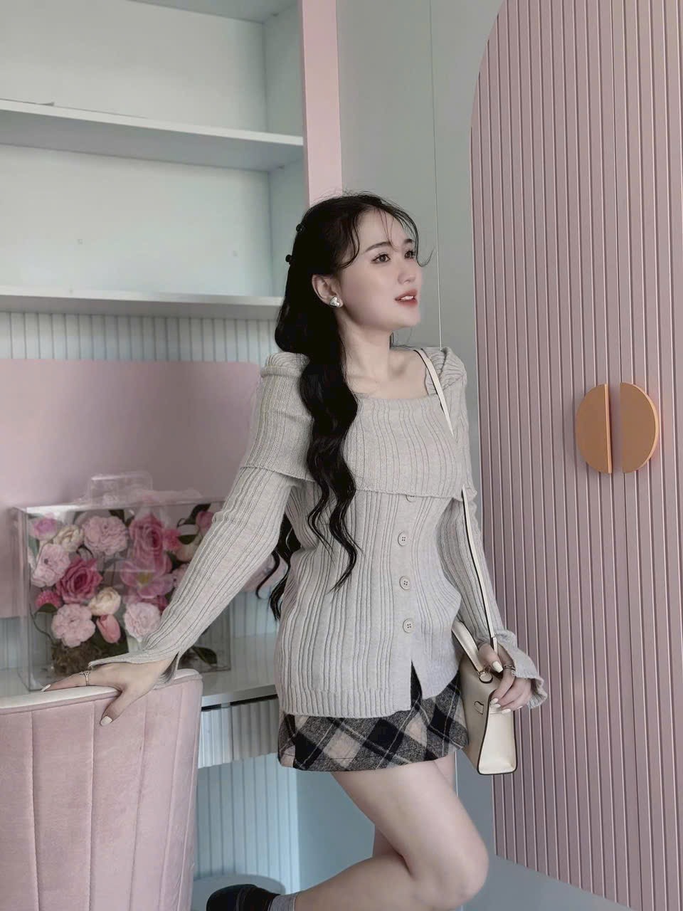 Áo len nữ trễ vai tay dài xinh đep -th