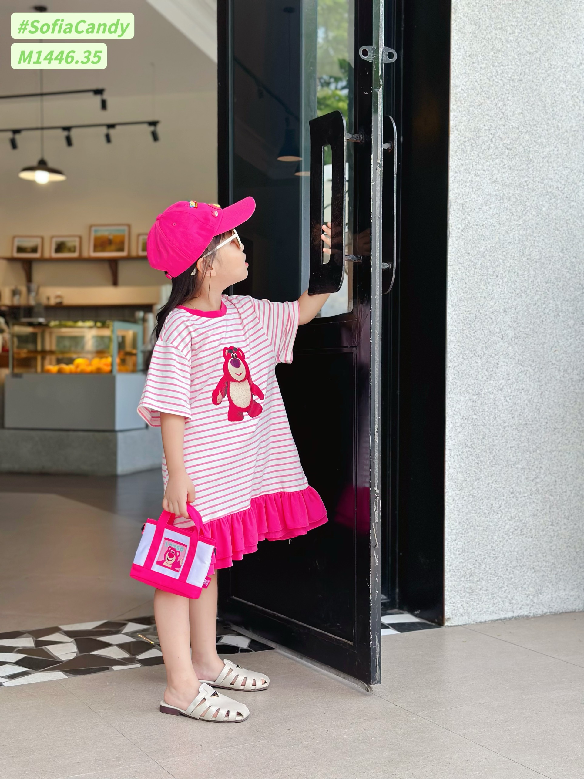 [NEW ARRIVAL] ĐẦM BÉ GÁI KẺ SỌC GẤU DÂU CUTE