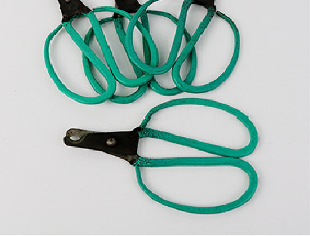 Kéo chiết cành khoanh vỏ cây lưỡi mịn thiết kế rất đặc biệt chỉ chuyên để dùng cho việc chiết cành, khoanh vỏ câygiúp việc tách vỏ nhanh mà không bị dập thớ vỏ xung quanh