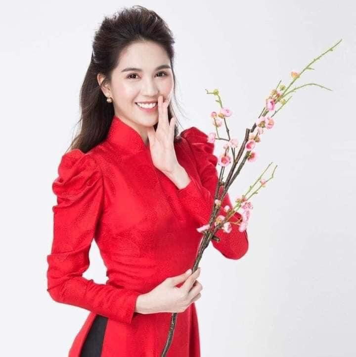 Áo dài gấm tơ cao cấp màu đỏ