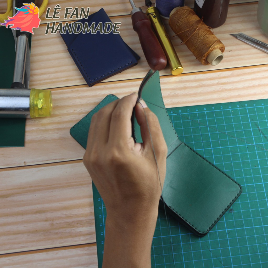 Ví kẹp da bò handmade, thiết kế đơn giản, chắc chắn