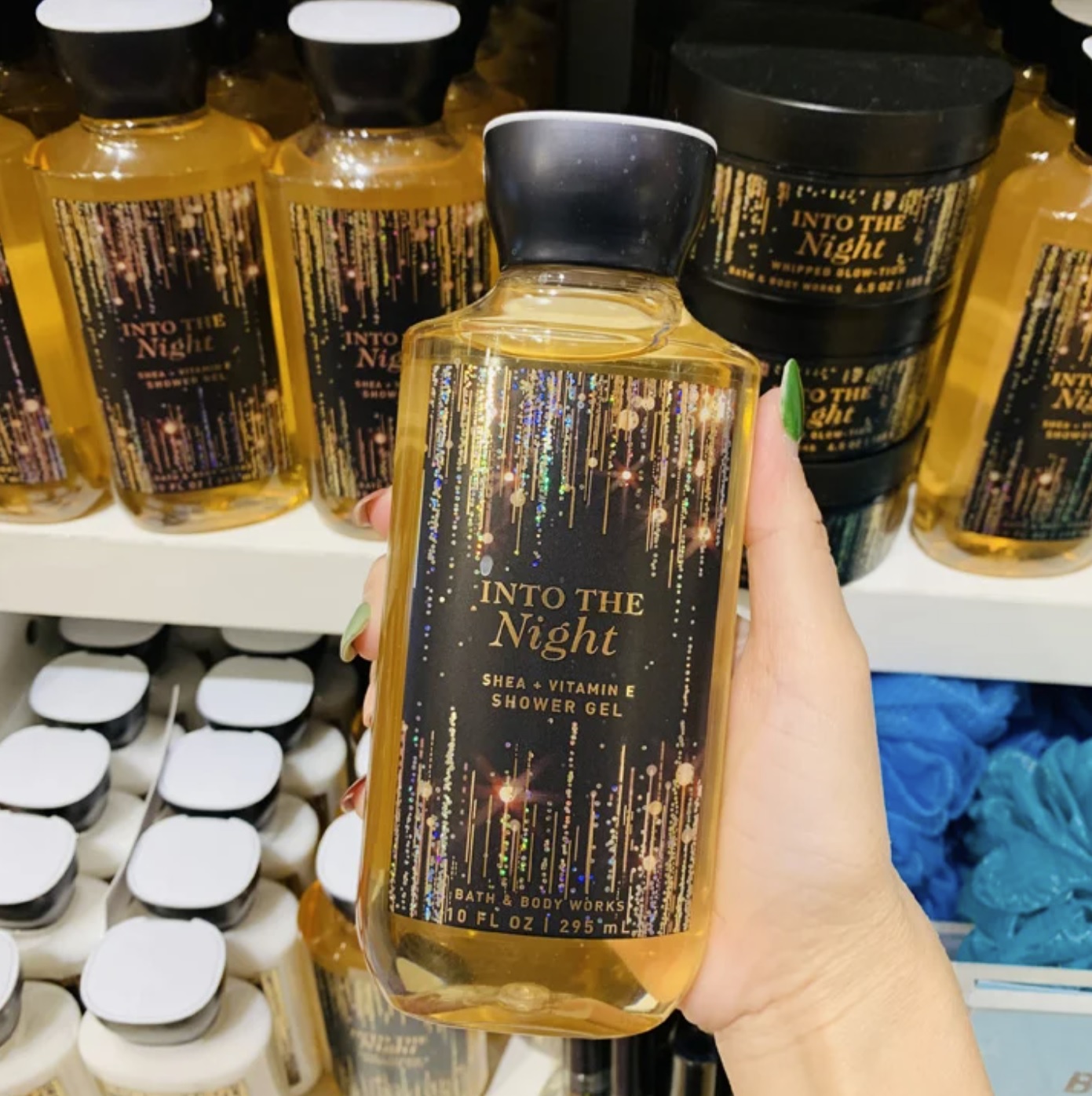 SỮA TẮM BATH& BODY WORKS INTO THE NIGHT 295ML