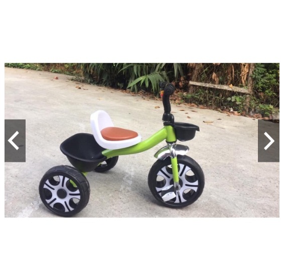 Xe đạp ba bánh yên bọc da cực chất có giỏ để đồ