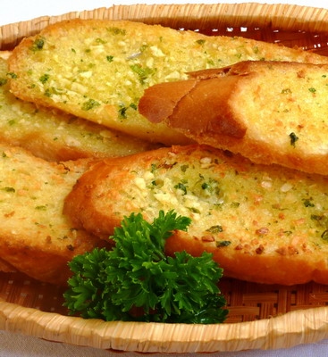 Snack bánh mì bơ tỏi Samlip 120gr