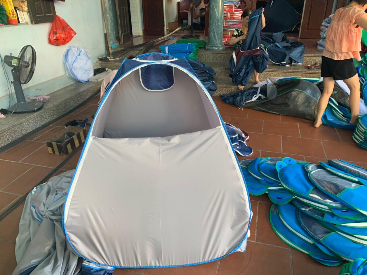 Lều xông hơi tự bung