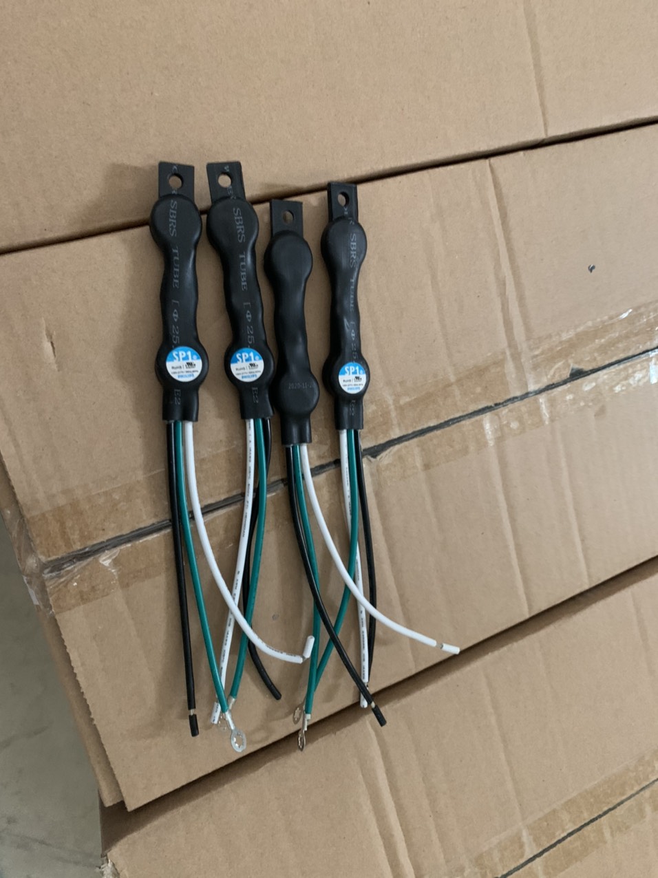 Chống sét Philips cho đèn LED