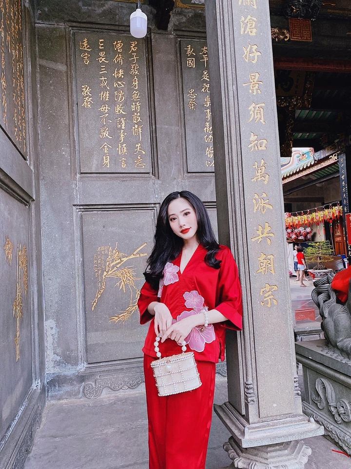 [HCM]ĐỒ LAM ĐI CHÙA THÊU HOA NỔI CHẤT LỤA MỀM MỊN