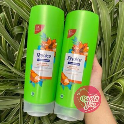 Dầu xả Rejoice siêu mềm mượt 320ml