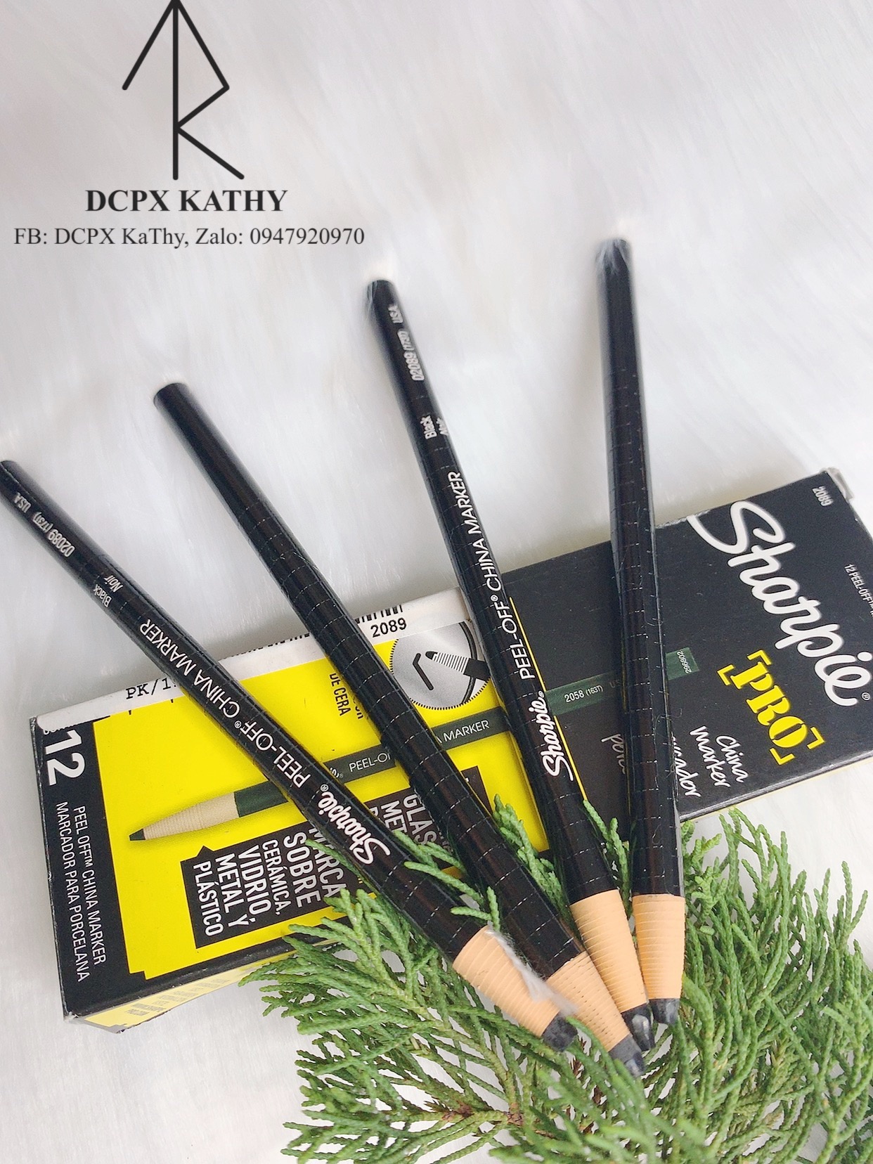 Chì đá Sharpie( đỏ, đen, trắng)