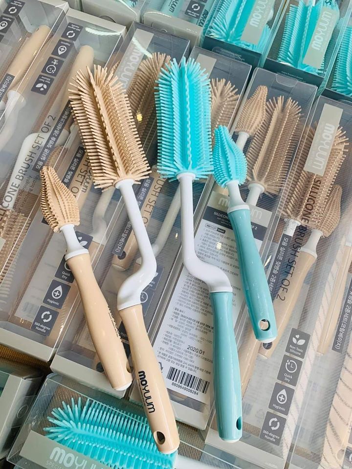 Bộ cọ rửa bình sữa silicone hàn quốc moyuum