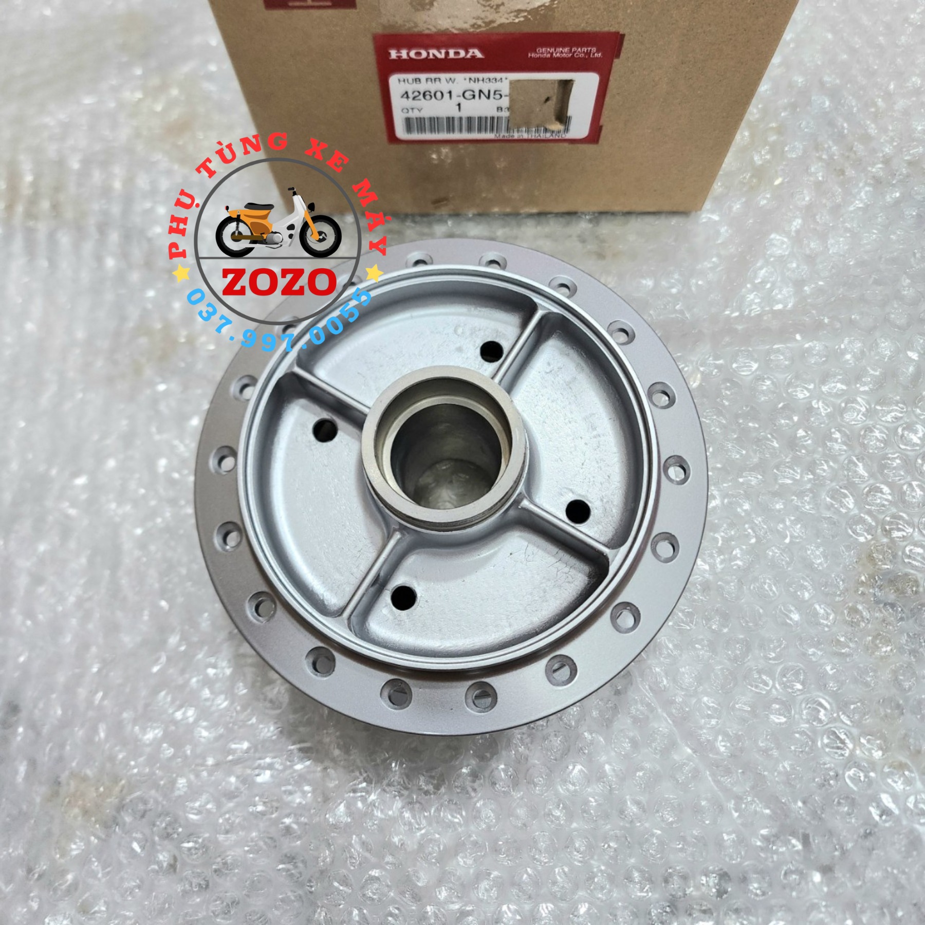 Đùm sau dream thái zin honda thái lan - 42601-gn5