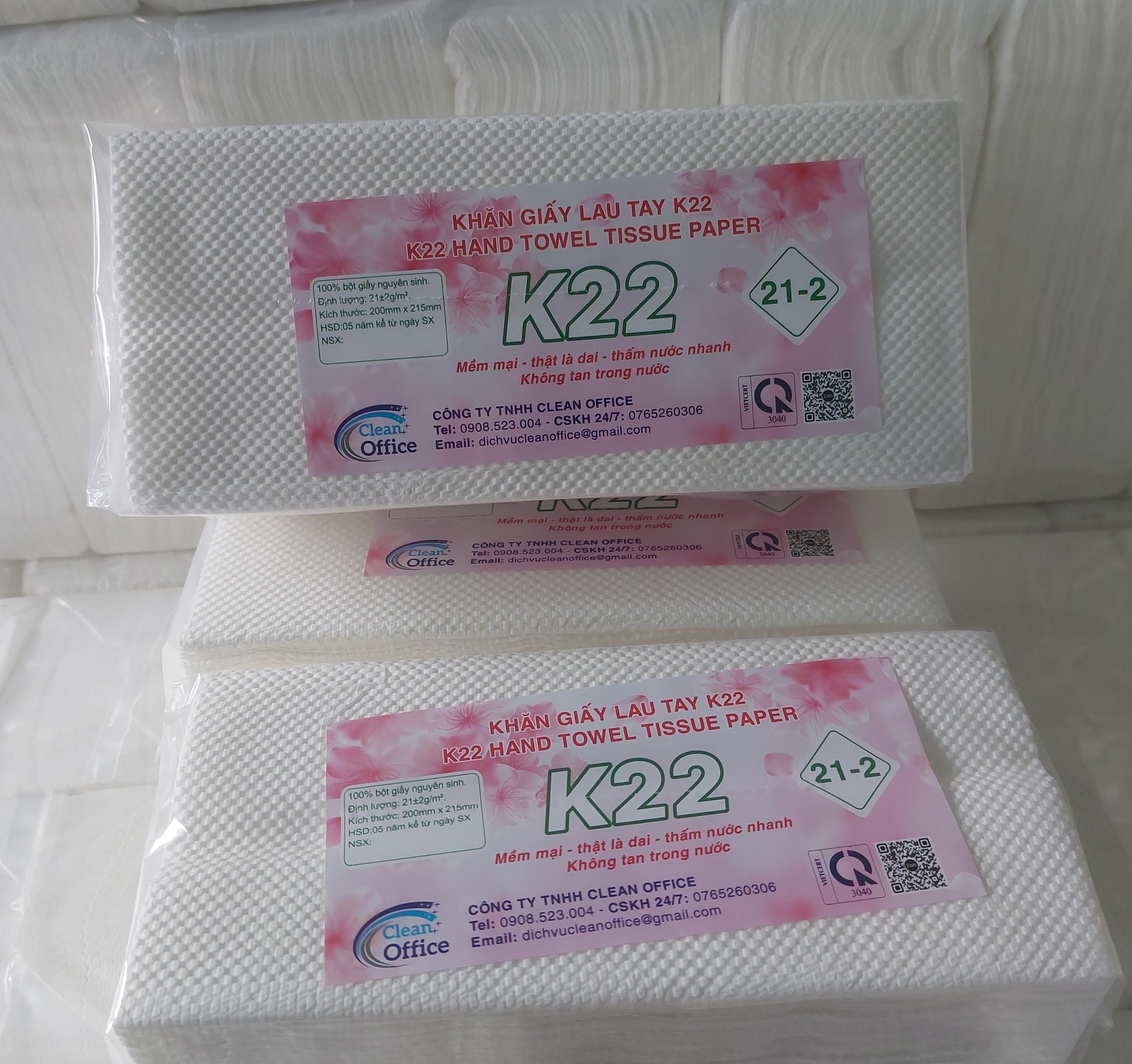 [HCM]Combo 10  gói khăn giấy lau tay premier ( 100 tờ/1 gói 2 lớp)