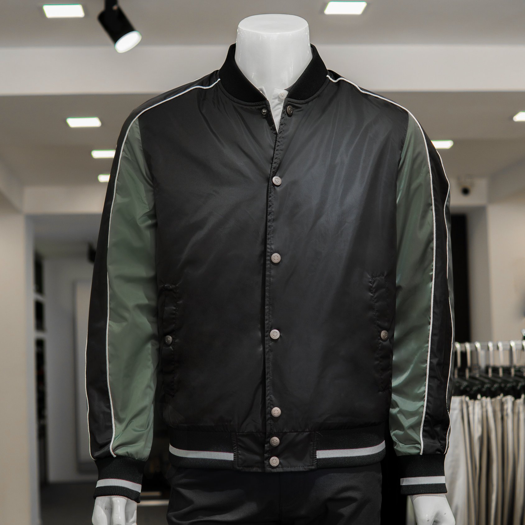 OWEN - Áo khoác gió nam 2 lớp dáng bomber