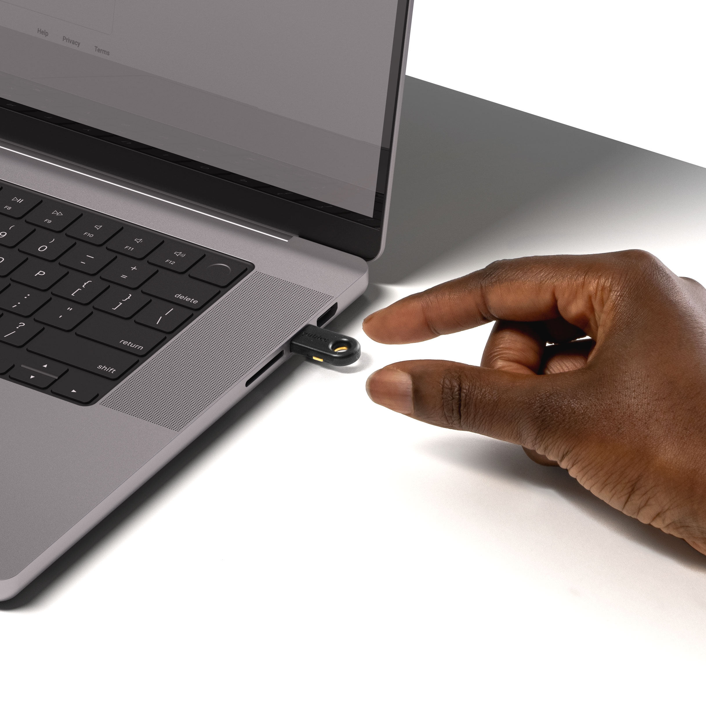 AUTHENTIC YubiKey 5C
