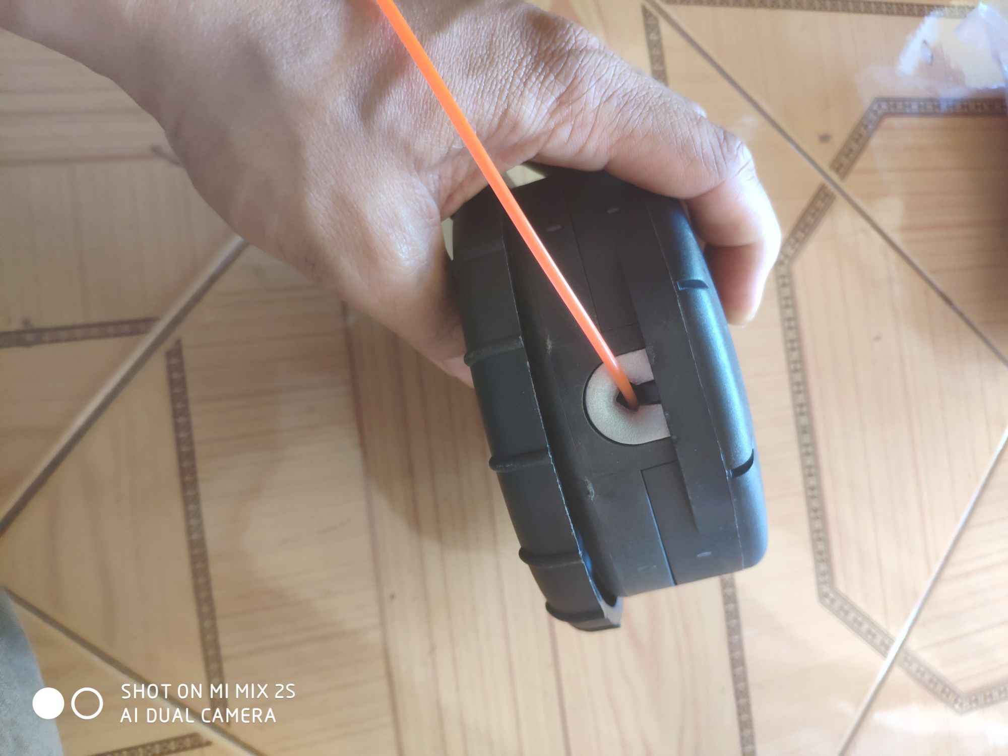 Mâm cước tự xả SF400