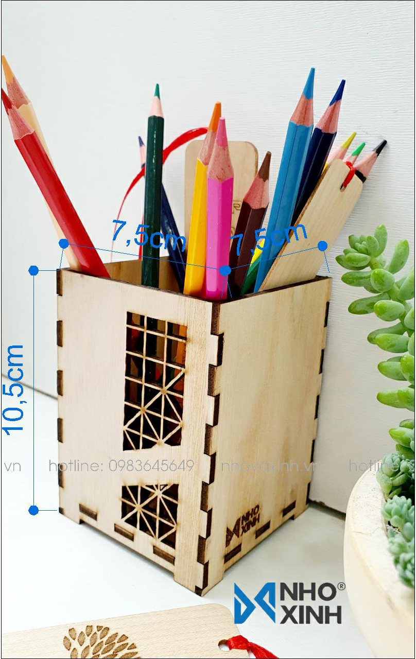 Ống cắm bút bằng gỗ