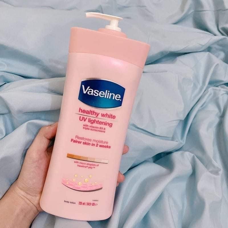 Dưỡng thể trắng da Vaseline