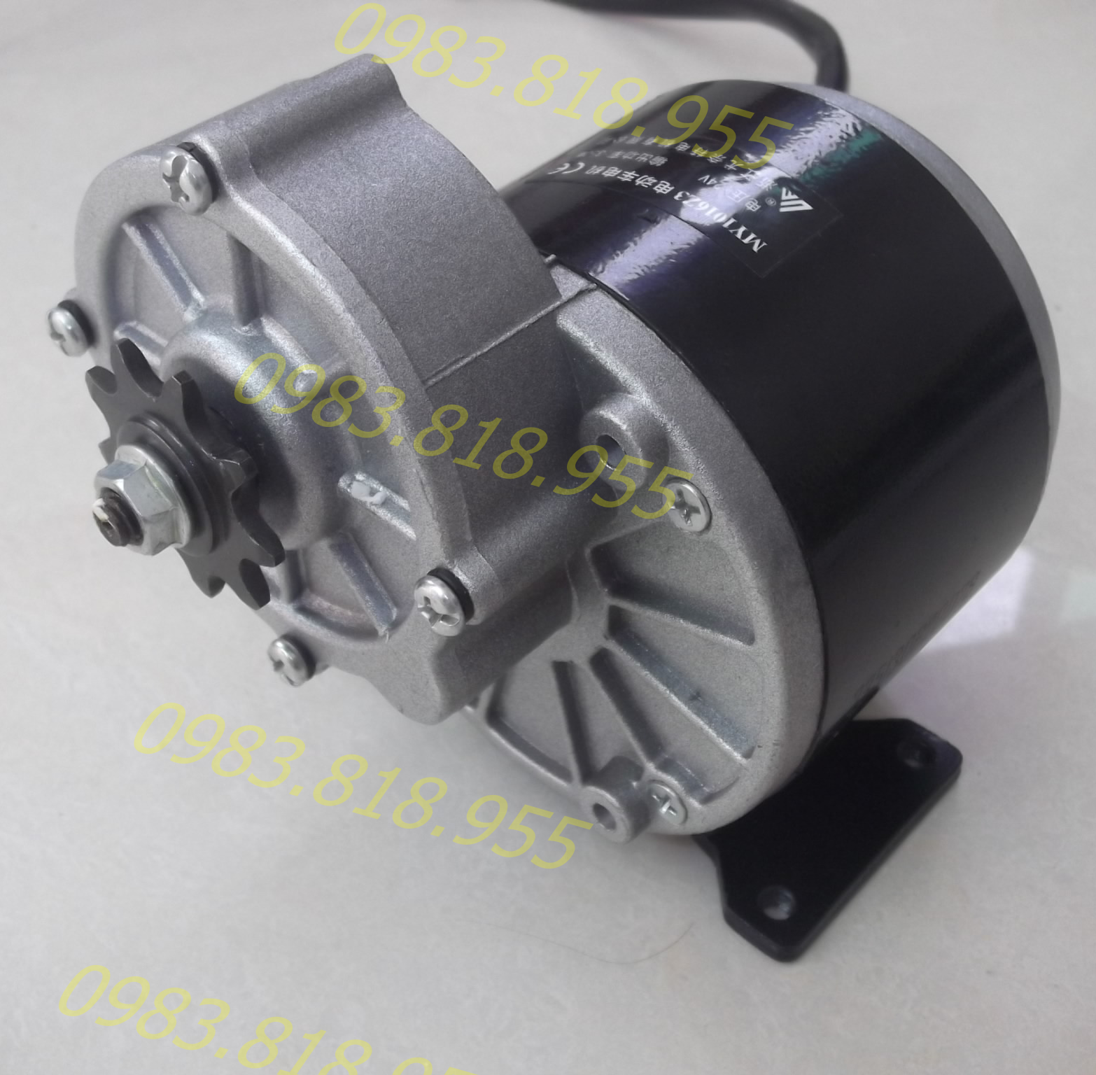 Động cơ giảm tốc 24v350w motor 24v 350w