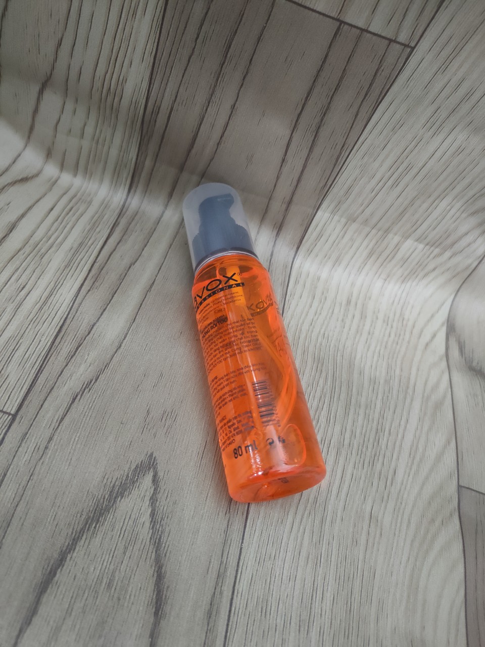 Tinh dầu dưỡng tóc lavox chai cam 80ml