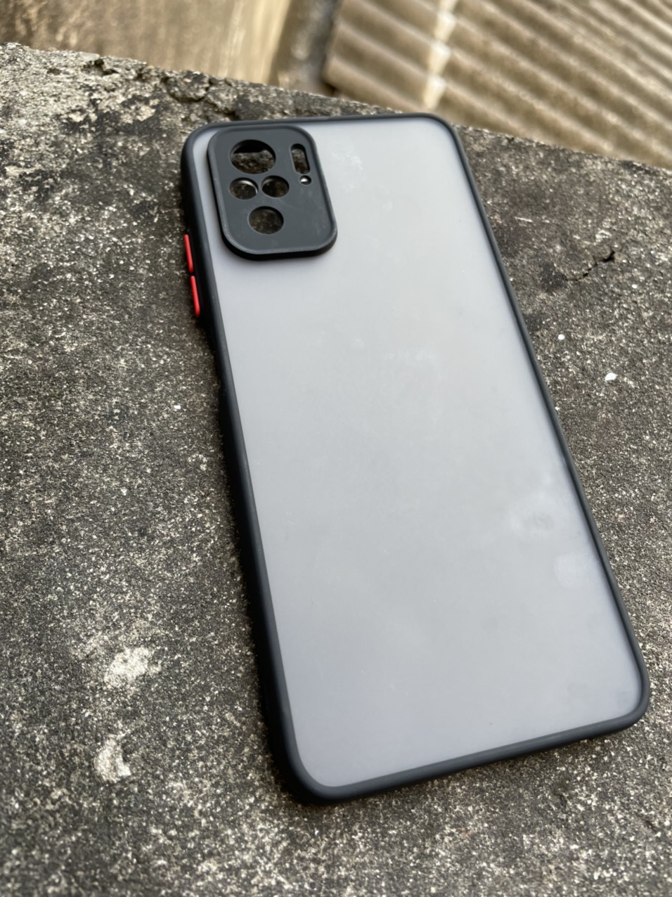 Ốp lưng cho Xiaomi Redmi Redmi Note 10 nhám viền màu che camera (đen)
