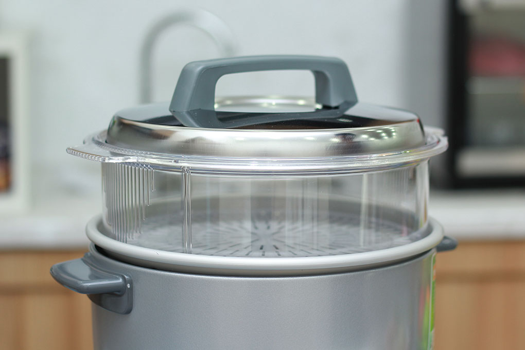 Nồi cơm điện Panasonic PANC-SR-W22GSLRA 2.2L (Bạc)