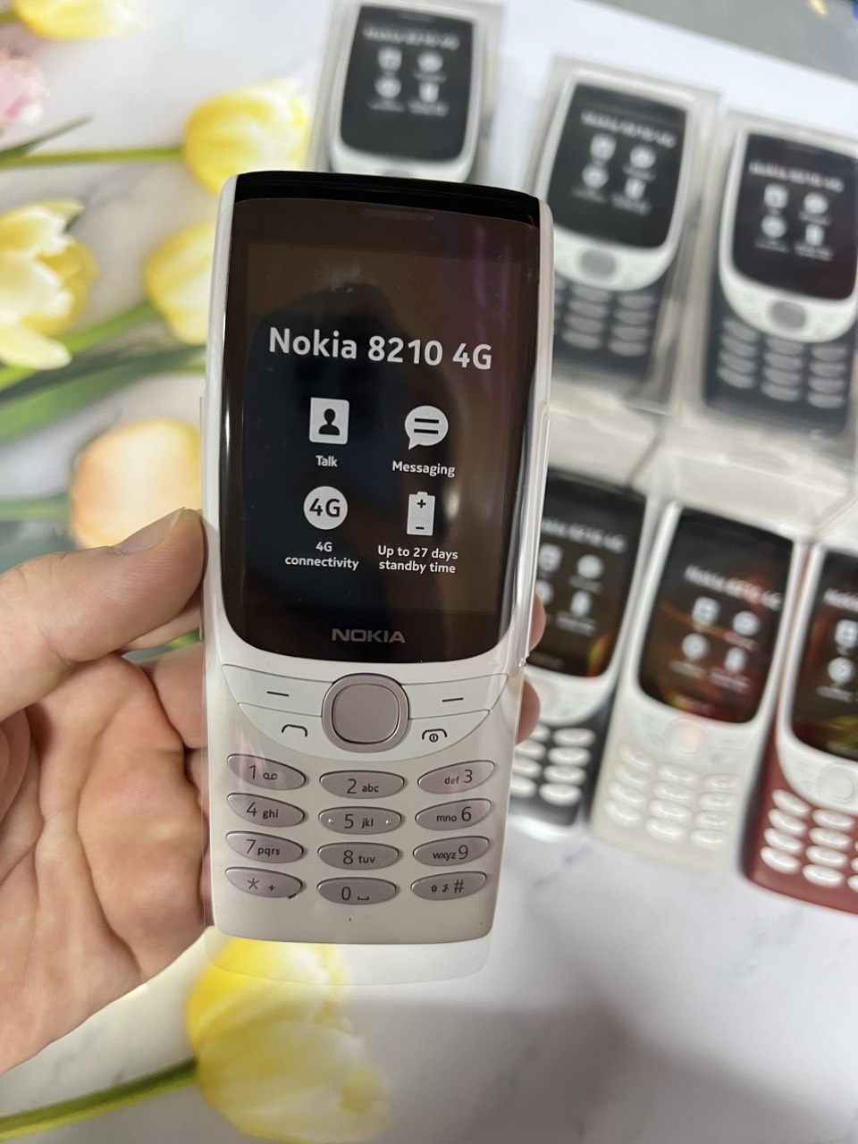 Điện thoại NOKIA 8210 (4G) 2SIM Mới Bảo hành 12 tháng