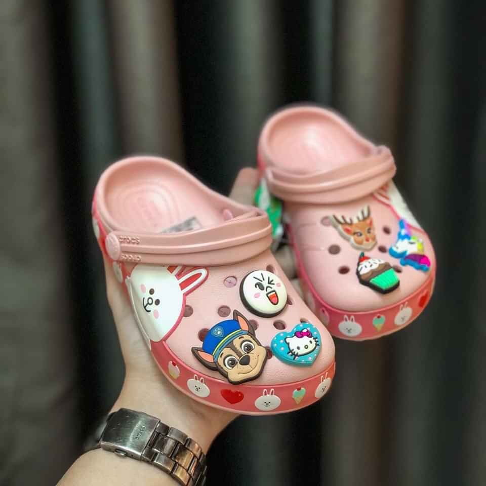 SỤC CROCS-THỎ HỒNG TRẺ EM VÀ NGƯỜI LỚN