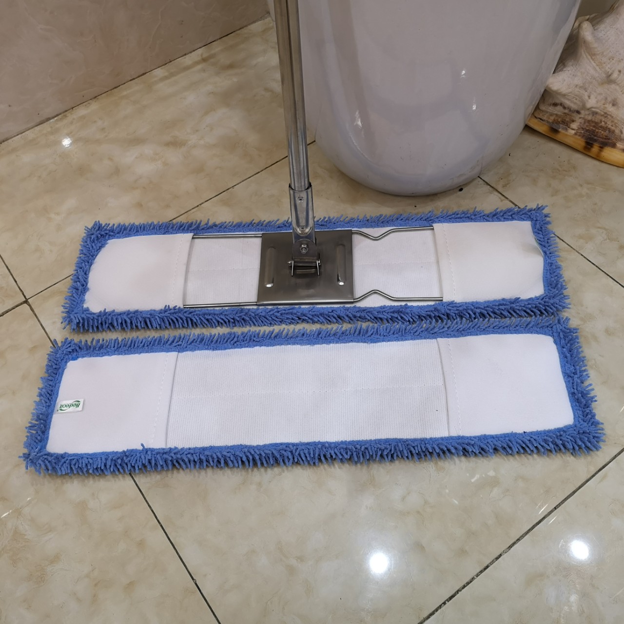 HCMCombo bộ cây lau nhà 60cm + tấm lau 60cm
