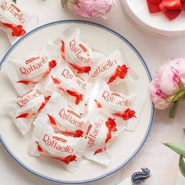 ✈️ Kẹo chocolat dừa Rafaello 150gr -Nga