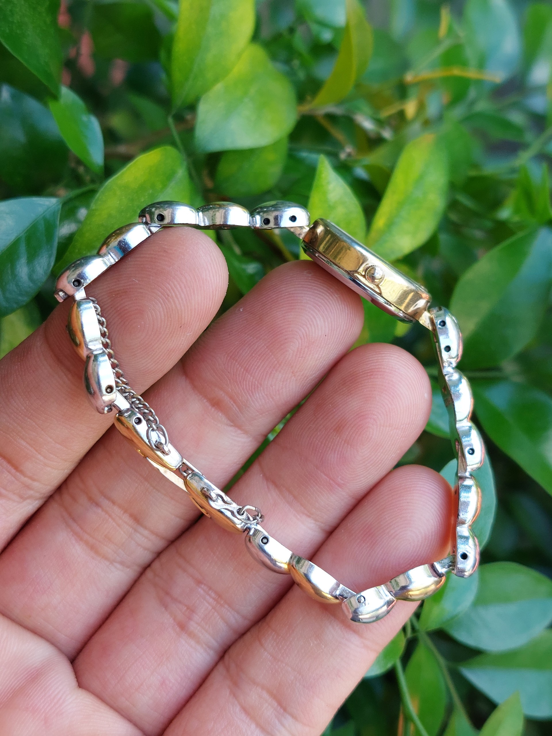 Đồng hồ nữ thời trang Allba hàng secondhand chạy pin