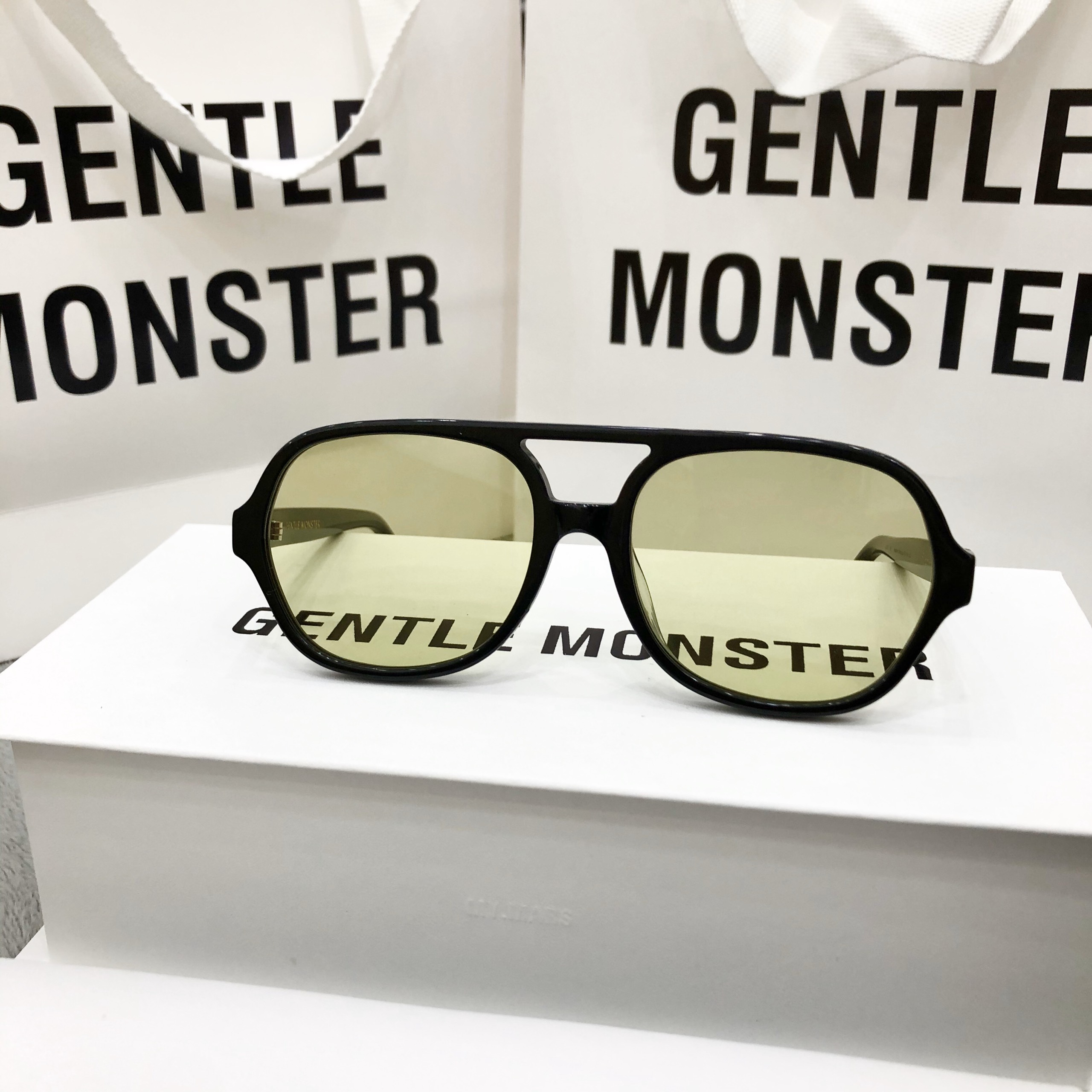 [HCM]Kính Mát Thời Trang Gentle Monster Flackbee Fullboxtag