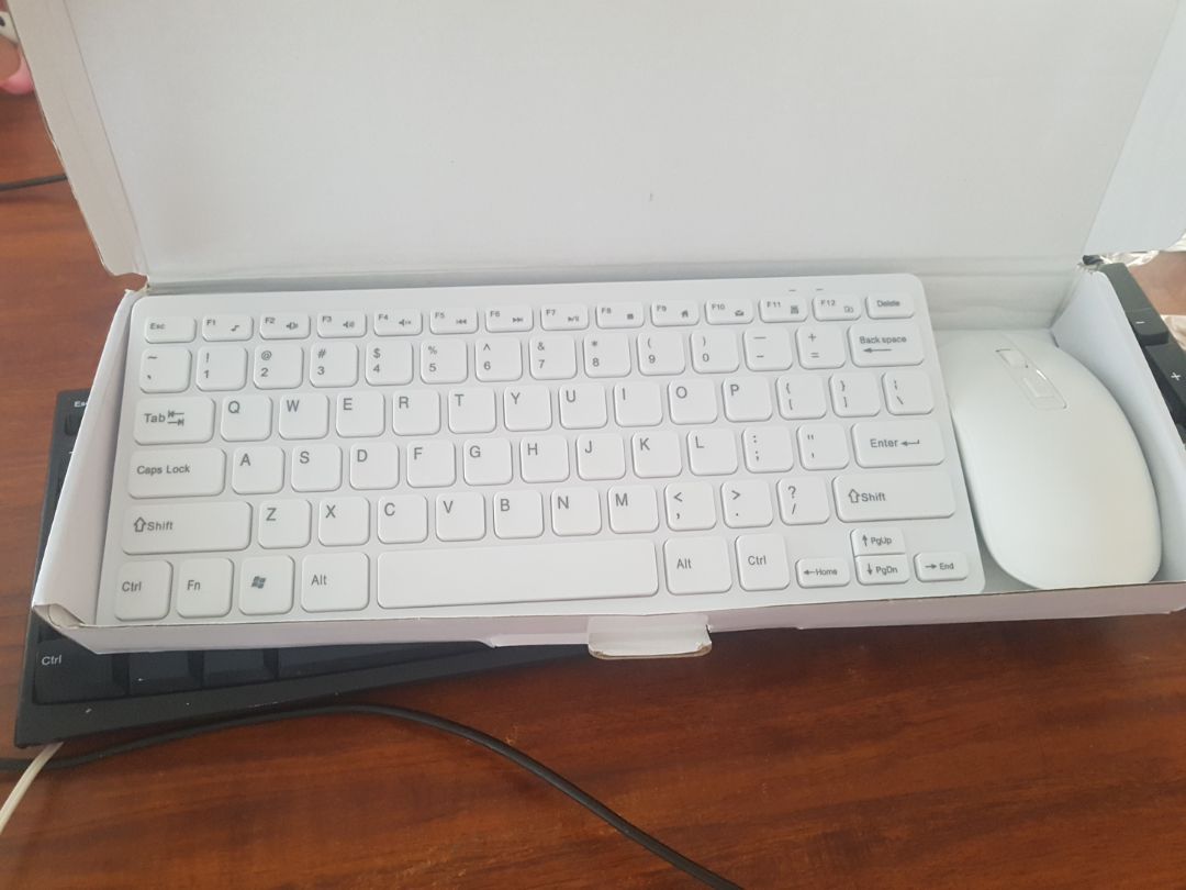 [HCM]BỘ BÀN PHÍM CHUỘT KHÔNG DÂY GKM901