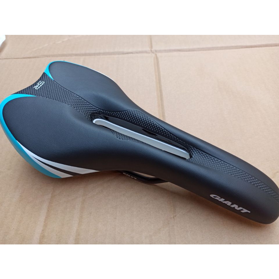 [FREESHIP MAX] Yên XE ĐẠP GIANT có rãnh êm . [ Hàng Chính Hãng ] .