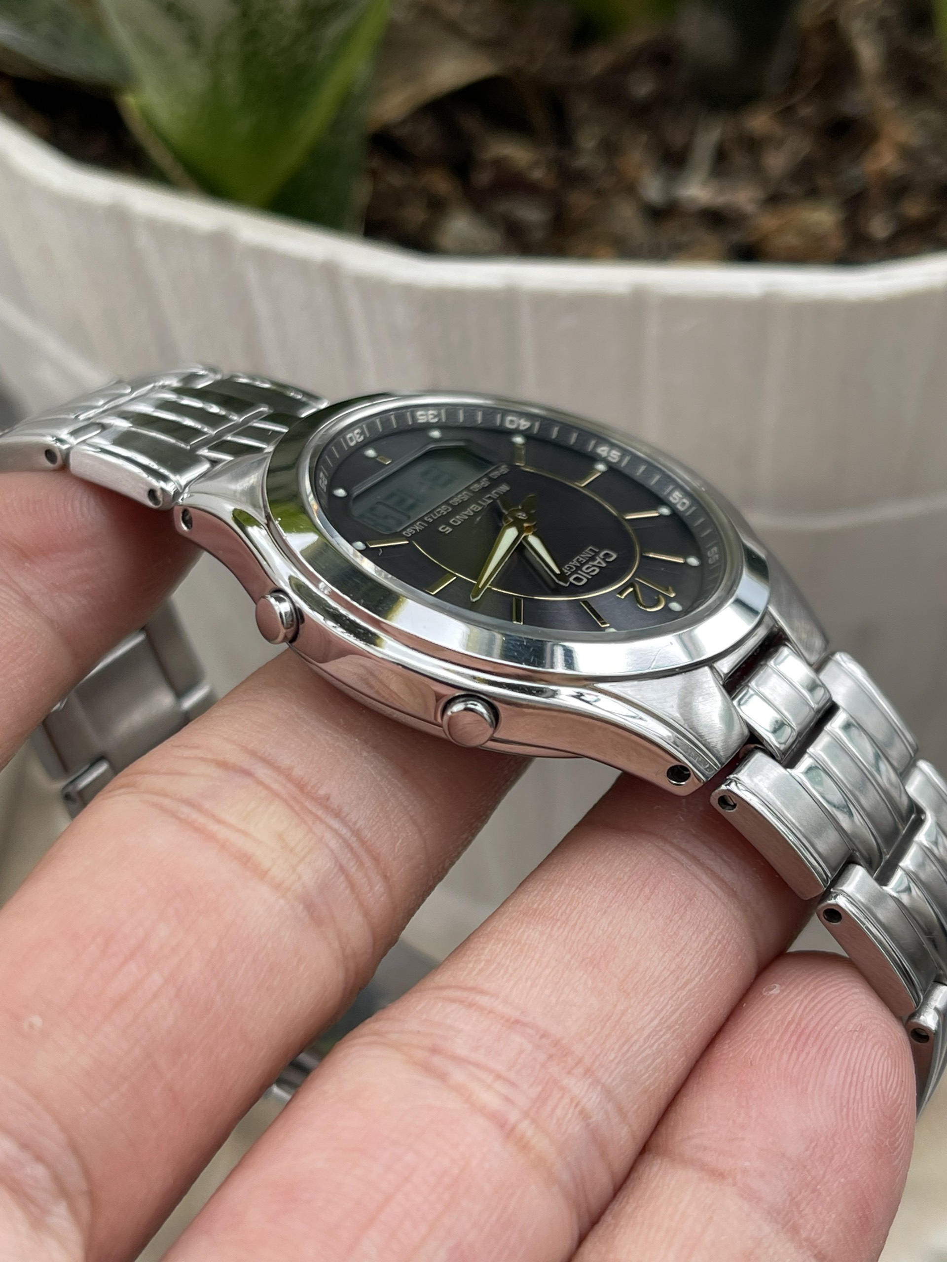 Đồng hồ nữ Citizen X.C cao cấp mặt xám đen kính saphia chạy pin hàng si