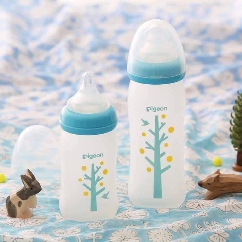 Bình Sữa Pigeon Thuỷ Tinh Bọc Silicon 240Ml [Nội Địa Nhật] Cao Cấp