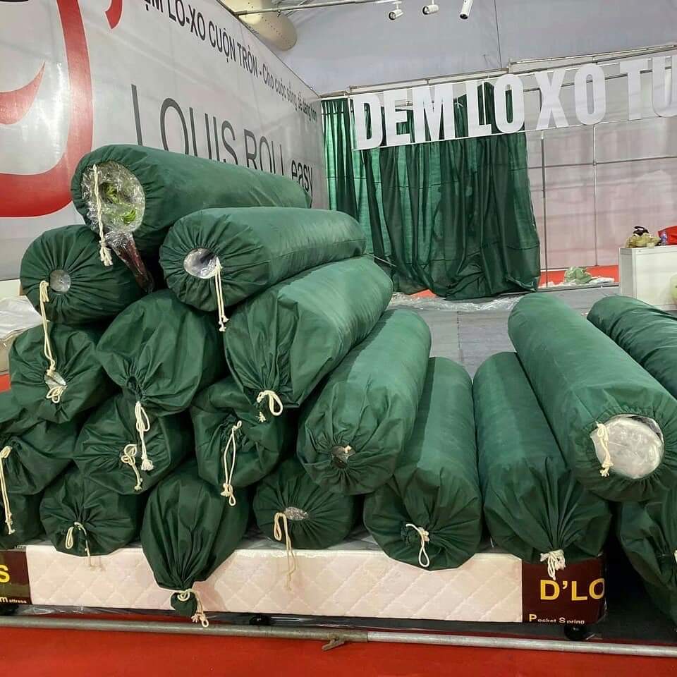 ĐỆM (NỆM) LÒ XO D'LOUIS ROLL EASY (cuộn gọn dể dàng)