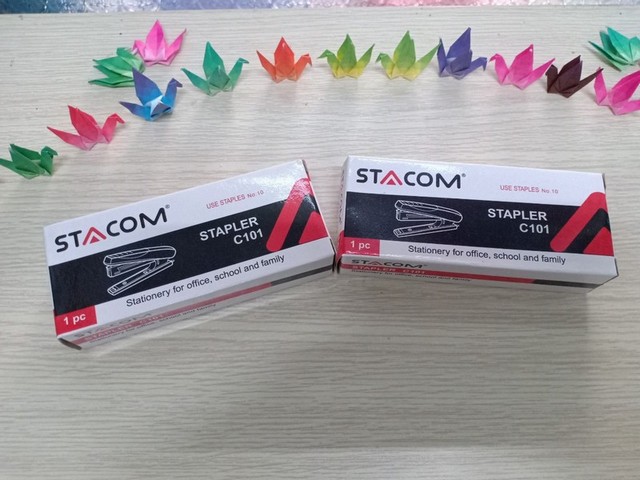 Bấm kim 10 Stacom C101