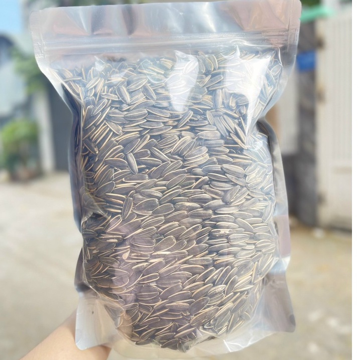 Hạt hướng dương {Khối lượng tịnh, không tính bao bì}