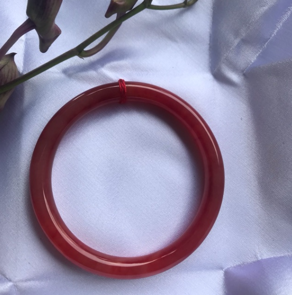 [HCM]Vòng Tay Ngọc Huyết Đỏ Sang TrọngHợp Mạng Hỏahàng như hìnhquà tặng ý nghĩa