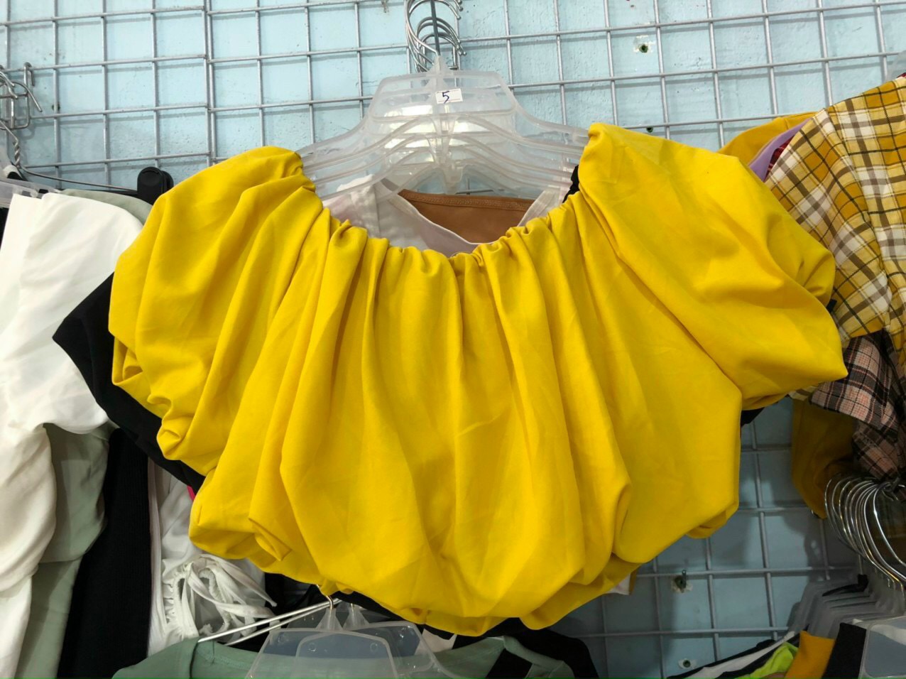 Áo croptop trễ vai 2 lớp - Áo kiểu nữ