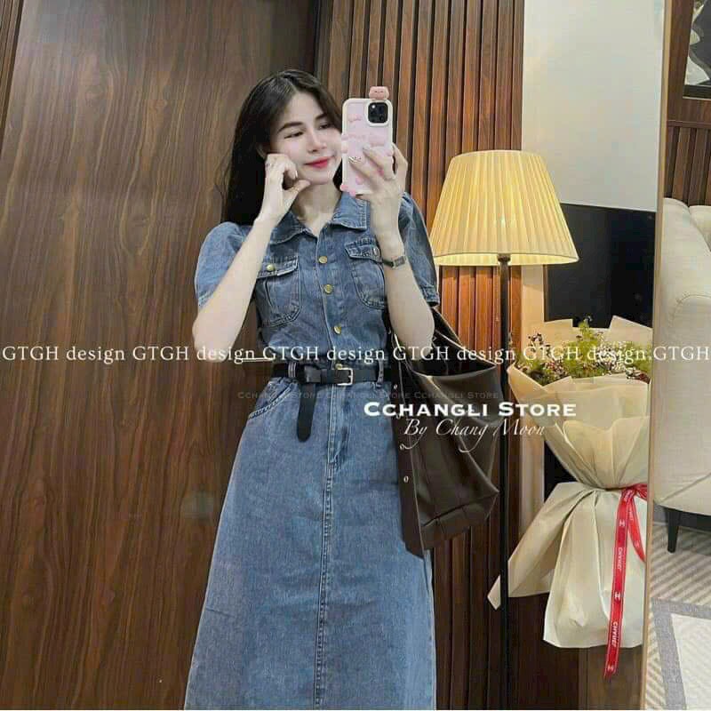 Đầm jean tay ngắn phối nút kèm dây lưng