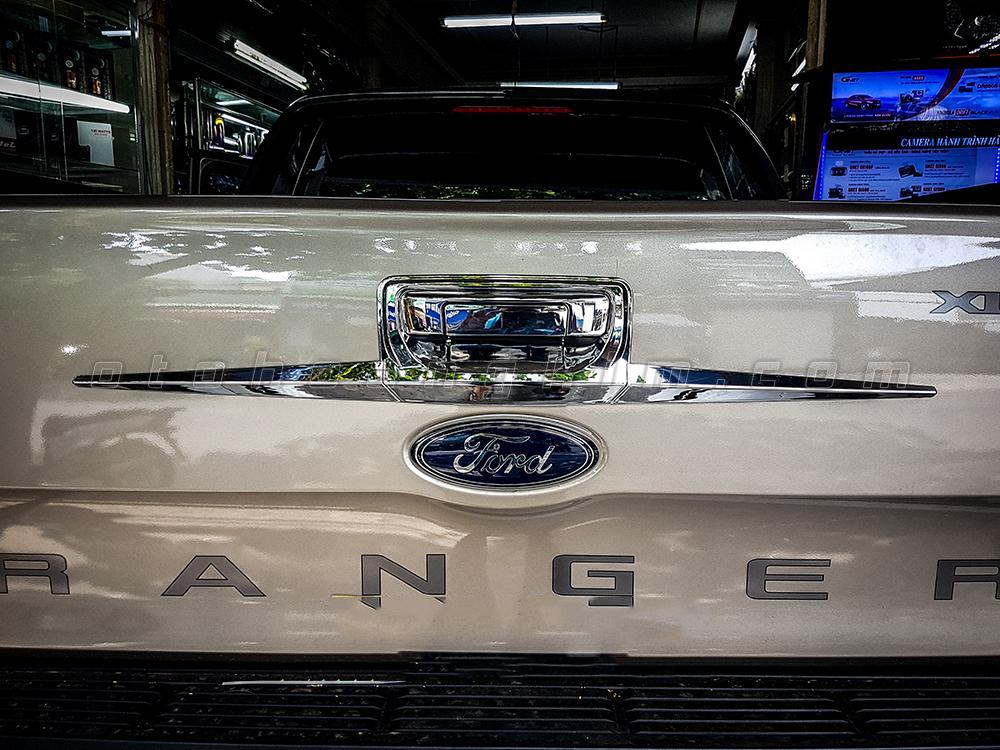 Ốp tay mở cốp xe ranger 2015 đến 2020 mẫu cánh chim