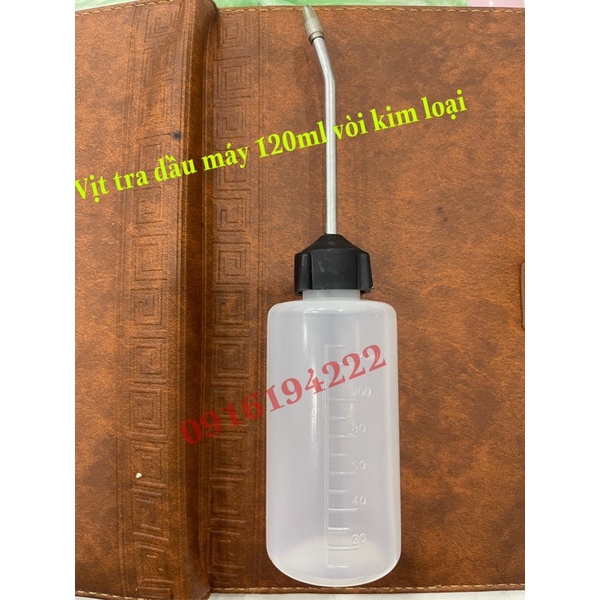 Vịt đựng dầu máy (Bình tra trâm dầu nhớt) vòi sắt 120ml