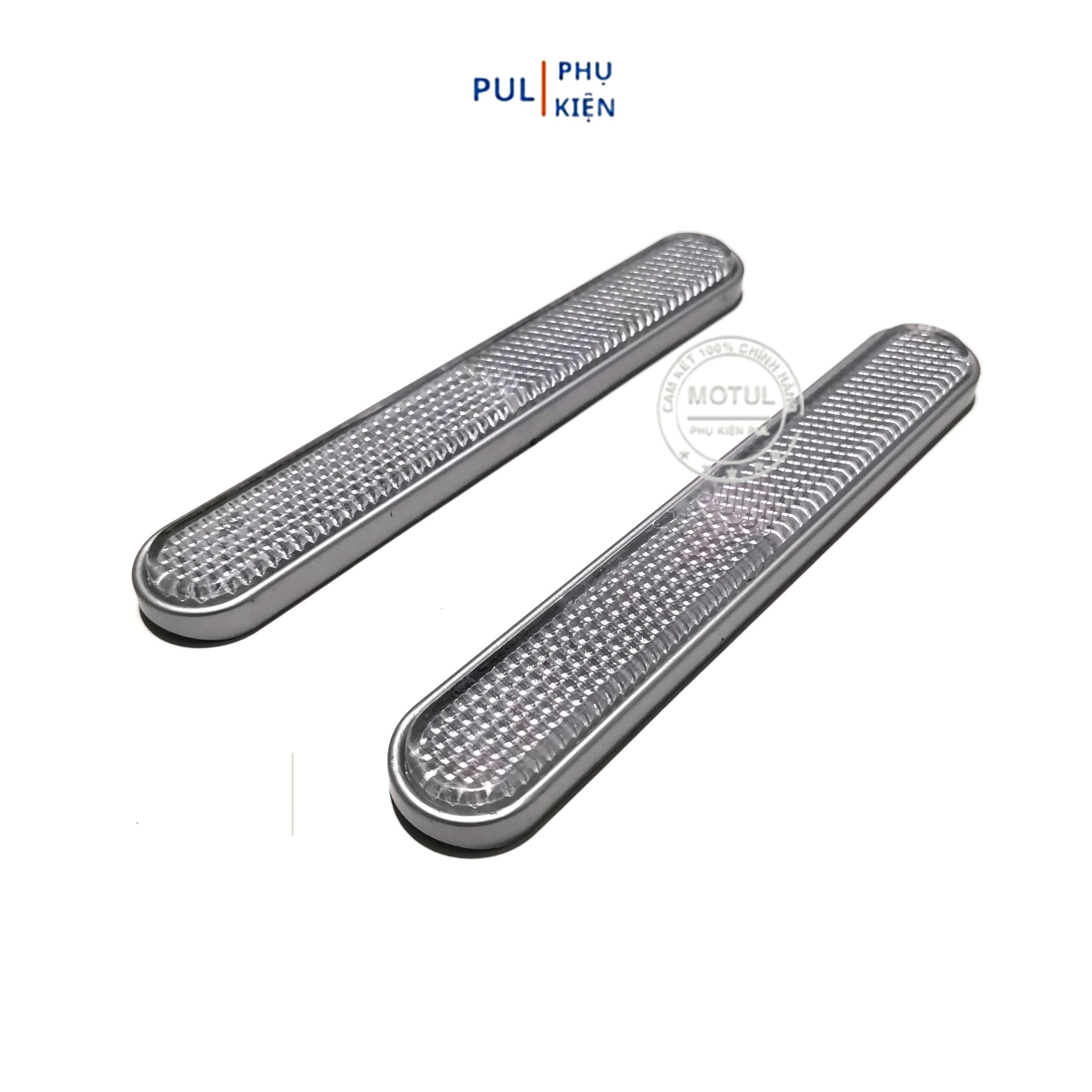 Cặp mắt mèo phản quang dài gắn phuộc xe máy
