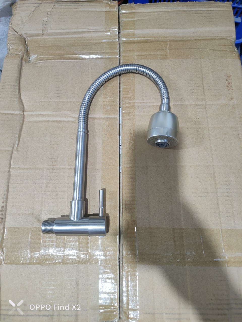 Vòi rửa chén bát Lạnh âm tường Inox 304