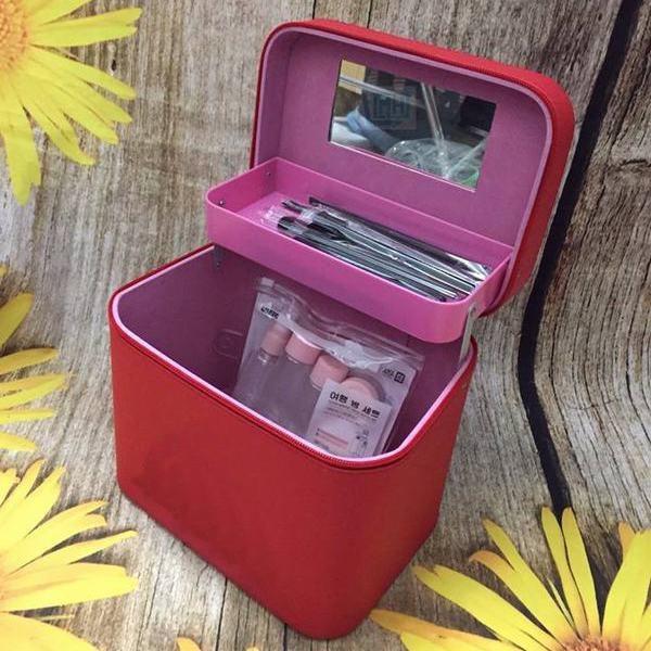 Cốp đựng mỹ phẩm | Thùng đựng đồ trang điểm 2 tầng