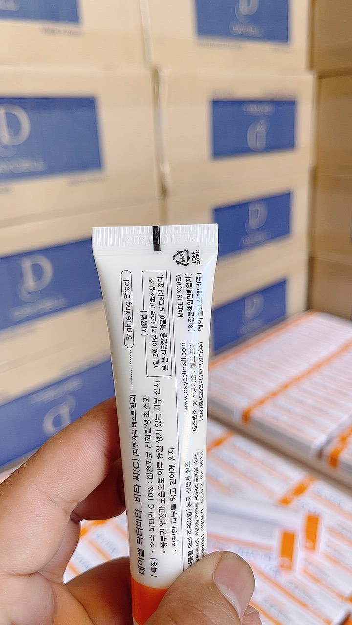 Kem trị nám tàn nhang Dr.Vita Premium Vitamin C Cream