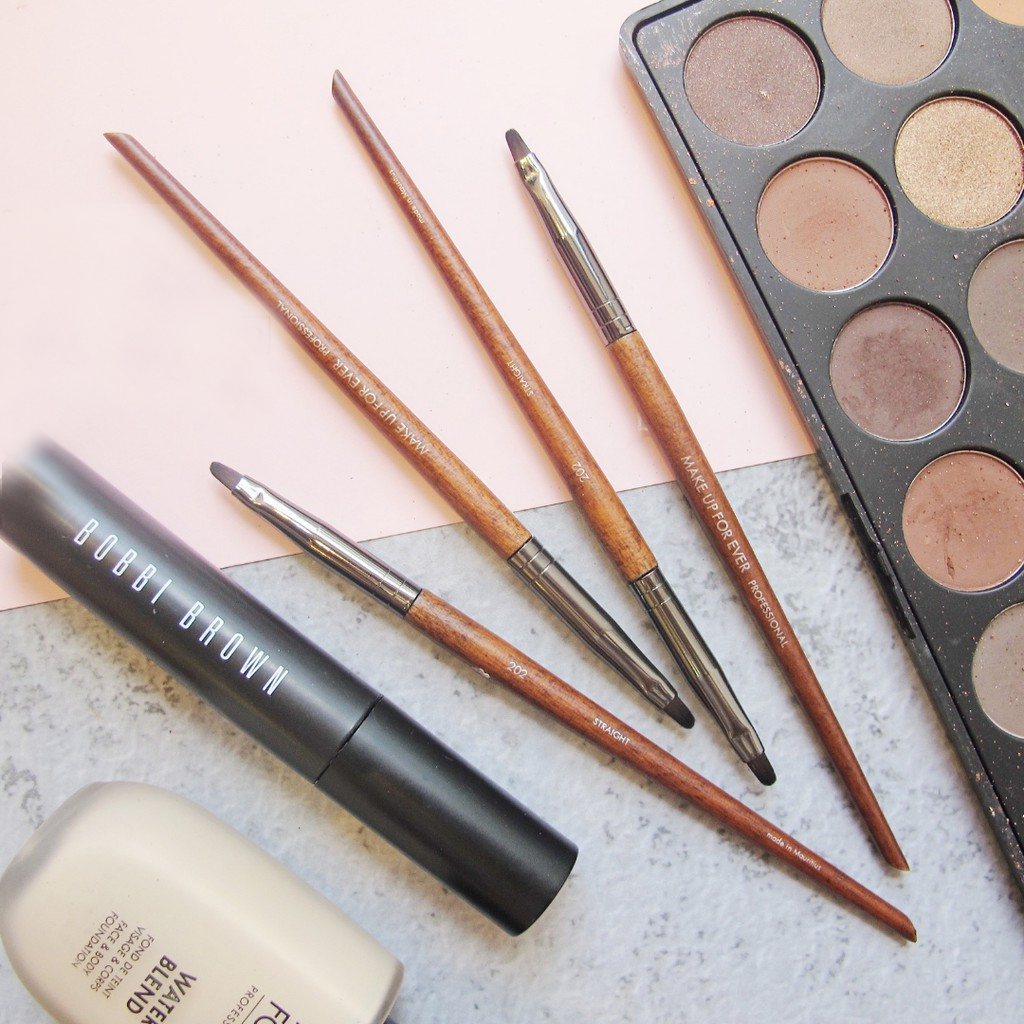 [HCM]Cọ Vẽ Viền Môi - Liner Makeup Forever 202