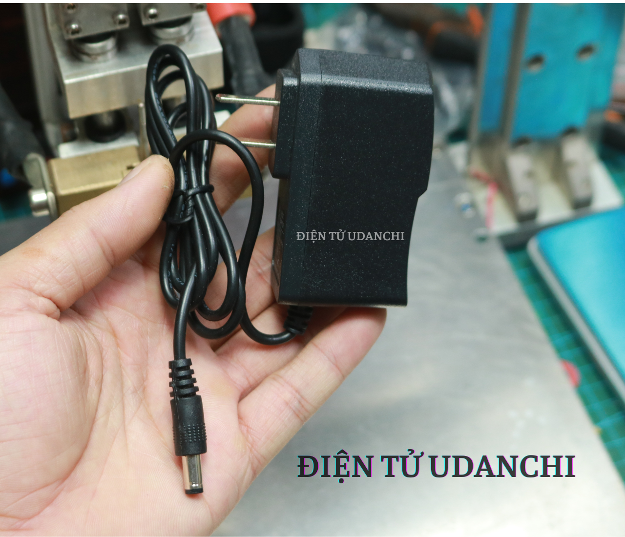 Nguồn adapter 12V-1A cho modem wifi, camera,....